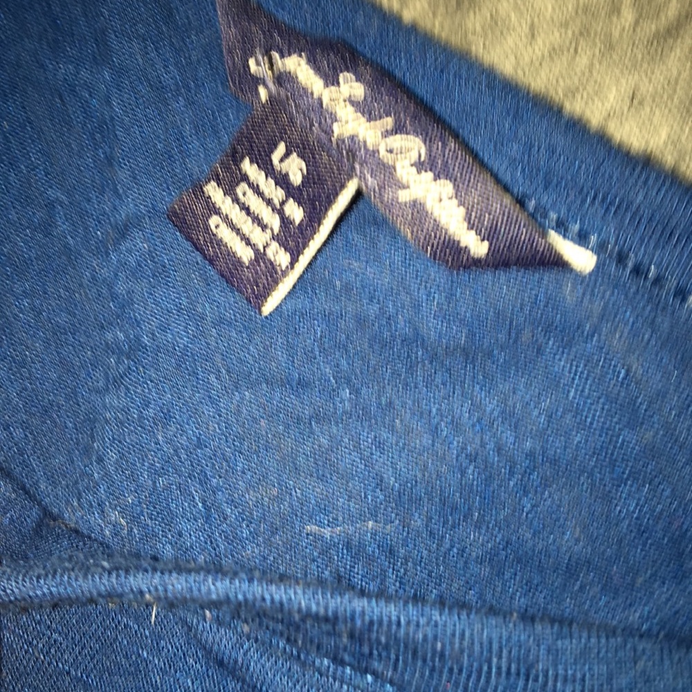 leaf patterned blouse - Picture 2 of 2